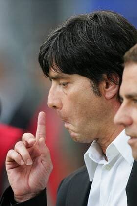 Bundestrainer Joachim Löw (Deutschland) Fußball Länderspiel Herren EM Qualifikation 2007, Nationalmannschaft, Einzelbild Hamburg Fußball Länderspiel Herren EM Qualifikation 2007, Nationalmannschaft, Einzelbild Hamburg