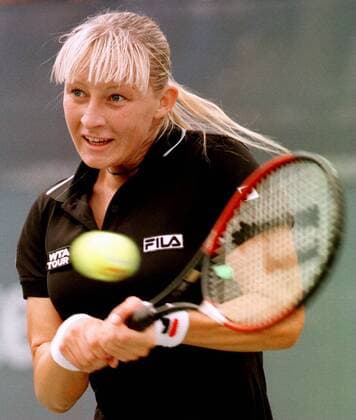 Mirjana Lucic (Kroatien) - (NYP99083013) Tennis Damen US Open 1999, Grand Slam, WTA Tour Einzelbild Flushing Meadow, Meadows New York, NY, N Y Tennis Damen US Open 1999, Grand Slam, WTA Tour Einzelbild Flushing Meadow, Meadows New York, NY, N Y