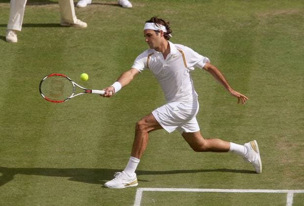 Roger Federer (Schweiz) Tennis Herren All England Championships 2007, Grand Slam, ATP Tour Einzelbild Wimbledon London Dynamik, Tennis Herren All England Championships 2007, Grand Slam, ATP Tour Einzelbild Wimbledon London Dynamik,