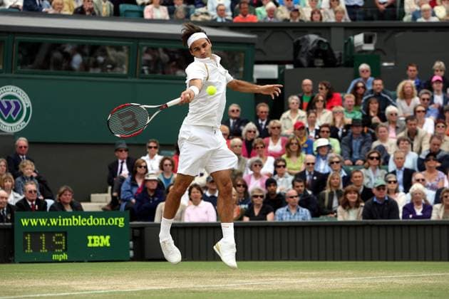 Roger Federer (Schweiz) Tennis Herren All England Championships 2007, ATP Tour, Grand Slam Einzelbild Wimbledon London Dynamik, Höhe, Tennis Herren All England Championships 2007, ATP Tour, Grand Slam Einzelbild Wimbledon London Dynamik, Höhe,