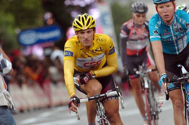 Fabian Cancellara (Schweiz CSC) mit Schmerzen nach einem Sturz -  Radsport Herren Tour de France 2007, ProTour, Straßenradsport, Straße, Rad Einzelbild 2. Etappe: Dünkirchen - Gent Radsport Herren Tour de France 2007, ProTour, Straßenradsport, Straße, Rad Einzelbild 2. Etappe: Dünkirchen - Gent