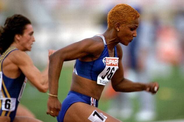 Christine Arron (Frankreich) Leichtathletik EM Damen Leichtathletik Europameisterschaft 1998, Nationaltrikot Gruppe Budapest Dynamik, Anstrengung, Leichtathletik EM Damen Leichtathletik Europameisterschaft 1998, Nationaltrikot Gruppe Budapest Dynamik, Anstrengung,