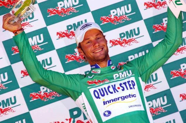 Tom Boonen (Belgien Quick Step Innergetic) übernimmt das grüne Trikot des Punktbesten nach der 6. Etappe -  Radsport Herren Tour de France 2007, ProTour, Straßenradsport, Straße, Rad Einzelbild 6. Etappe: Semur en Auxois - Bourg en Bresse Freude, Radsport Herren Tour de France 2007, ProTour, Straßenradsport, Straße, Rad Einzelbild 6. Etappe: Semur en Auxois - Bourg en Bresse Freude,