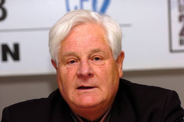 DVV Präsident Werner Graf von Moltke (Deutschland) Volleyball Damen Deutscher Volleyballverband 2007, Pressekonferenz, Pressetermin, Porträt Halle Westfalen Volleyball Damen Deutscher Volleyballverband 2007, Pressekonferenz, Pressetermin, Porträt Halle Westfalen