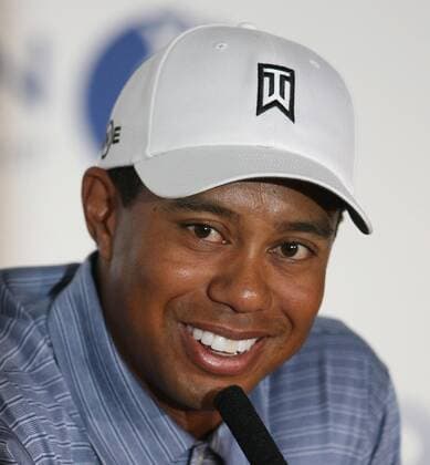Eldrick Tiger Woods (USA) gut gelaunt während der Pressekonferenz -  (LON2007071714) Golf Herren British Open Championship 2007, European PGA Tour, Pressetermin Porträt Carnoustie Freude, Golf Herren British Open Championship 2007, European PGA Tour, Pressetermin Porträt Carnoustie Freude,
