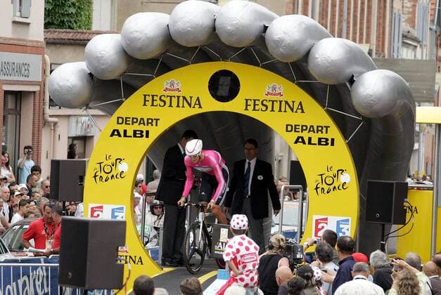 Marcus Burghardt (Deutschland T Mobile) am Start der 13. Etappe der Tour de France 2007 Radsport Herren Tour de France 2007, ProTour, Straßenradsport, Rad, Straße, Zeitfahren, Einzelzeitfahren, Vdig Totale 13. Etappe: Albi - Albi Radsport Herren Tour de France 2007, ProTour, Straßenradsport, Rad, Straße, Zeitfahren, Einzelzeitfahren, Vdig Totale 13. Etappe: Albi - Albi