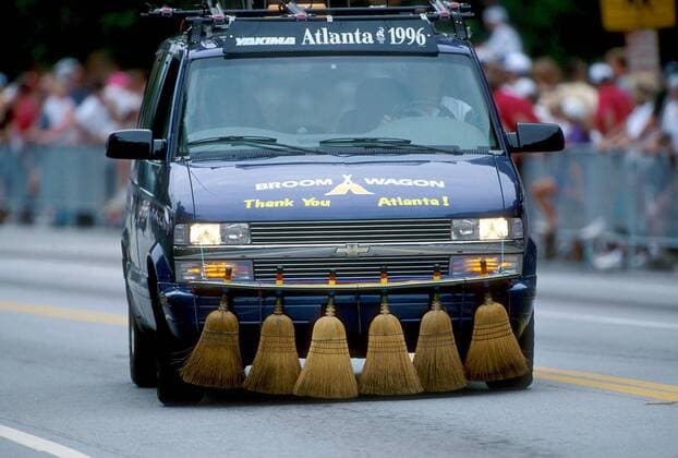 Besenwagen der Olympischen Sommerspiele 1996 in Atlanta Radsport OS Sommer Herren Olympische Spiele 1996, Sommerspiele, Straßenradsport, Straße, Rad Einzelbild Atlanta Radsport OS Sommer Herren Olympische Spiele 1996, Sommerspiele, Straßenradsport, Straße, Rad Einzelbild Atlanta