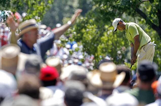 Eldrick Tiger Woods (USA, re.) -  (tul2007081102) Golf Herren 89. PGA Championship 2007, Tour Totale Southern Hills Country Club Tulsa Golf Herren 89. PGA Championship 2007, Tour Totale Southern Hills Country Club Tulsa