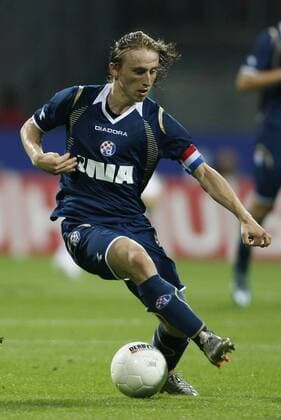 Luka Modric (Dinamo Zagreb) am Ball Fußball EC 1 Herren Champions League Qualifikation 2007 2008, NK Dynamo Zagreb Einzelbild Bremen Dynamik, Fußball EC 1 Herren Champions League Qualifikation 2007 2008, NK Dynamo Zagreb Einzelbild Bremen Dynamik,