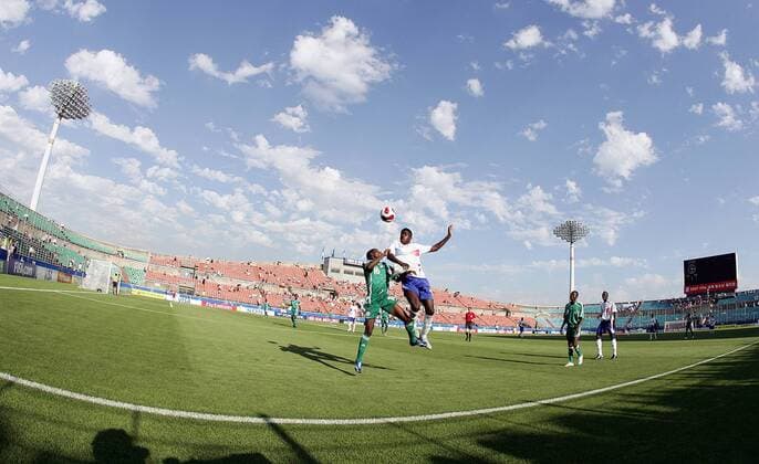 Leere Ränge im Gwangyang Soccer Only Field zur U17 WM Begegnung zwischen Nigeria und Frankreich 2007 Fußball Länderspiel Herren U 17 WM 2007, U17, Junioren, Nationalteam, Nationaltrikot, Nigeria - Frankreich 2:1 Totale - Gwangyang Soccer Only Field Gwangyang Dynamik, Kampf, Fußball Länderspiel Herren U 17 WM 2007, U17, Junioren, Nationalteam, Nationaltrikot, Nigeria - Frankreich 2:1 Totale - Gwangyang Soccer Only Field Gwangyang Dynamik, Kampf,