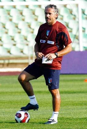 Nationaltrainer Roberto Donadoni (Italien) -  Fußball Herren Nationalteam 2007, Training Einzelbild Budapest Fußball Herren Nationalteam 2007, Training Einzelbild Budapest