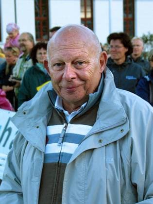 Premiere Kommentator Dieter Adler (Deutschland) Leichtathletik Herren Inselspringen Norderney 2007, Stab, Stabhoch, Stabhochsprung Porträt Norderney Leichtathletik Herren Inselspringen Norderney 2007, Stab, Stabhoch, Stabhochsprung Porträt Norderney