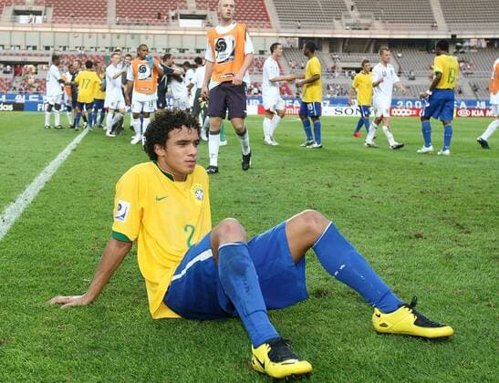 Rafael (Brasilien U17, vorn) enttäuscht am Boden Fußball WM Herren U 17 WM 2007, Junioren, Länderspiel, Nationalteam, Nationaltrikot, England - Brasilien 2.1 Gruppe Goyang Enttäuschung, Fußball WM Herren U 17 WM 2007, Junioren, Länderspiel, Nationalteam, Nationaltrikot, England - Brasilien 2.1 Gruppe Goyang Enttäuschung,