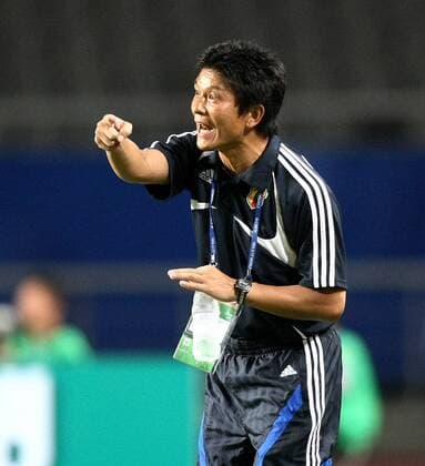 Nationaltrainer Hiroshi Jofuku (Japan U17) gibt Anweisungen Fußball WM Herren U17 WM 2007, U 17, Länderspiel, Junioren, Nationalteam Einzelbild Goyang City Fußball WM Herren U17 WM 2007, U 17, Länderspiel, Junioren, Nationalteam Einzelbild Goyang City