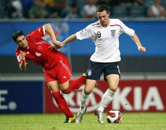Rhys Murphy (England U17, re.) gegen Khaled Al Brijawi (Syrien U17) Fußball WM Herren U17 WM 2007, U 17, Junioren, Länderspiel, Nationalteam, Nationaltrikot, Achtelfinale Gruppe Seogwipo, Jeju Dynamik, Kampf, Fußball WM Herren U17 WM 2007, U 17, Junioren, Länderspiel, Nationalteam, Nationaltrikot, Achtelfinale Gruppe Seogwipo, Jeju Dynamik, Kampf,