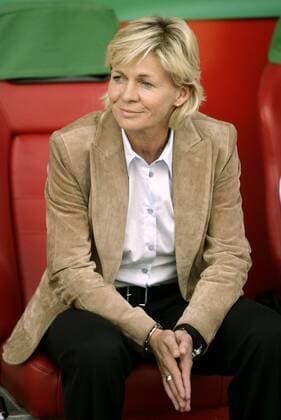 Bundestrainerin Silvia Neid (Deutschland) Fußball Länderspiel Damen Testspiel 2007, Test, Nationalteam, Frauen, Frauenfußball Einzelbild Mainz Fußball Länderspiel Damen Testspiel 2007, Test, Nationalteam, Frauen, Frauenfußball Einzelbild Mainz