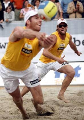 Julius Brink (re.) und Christoph Dieckmann (beide Deutschland) Beachvolleyball LM Herren Deutsche Smart Meisterschaft 2007, DM, Beach Gruppe Timmendorfer Strand Timmendorf Dynamik, Beachvolleyball LM Herren Deutsche Smart Meisterschaft 2007, DM, Beach Gruppe Timmendorfer Strand Timmendorf Dynamik,