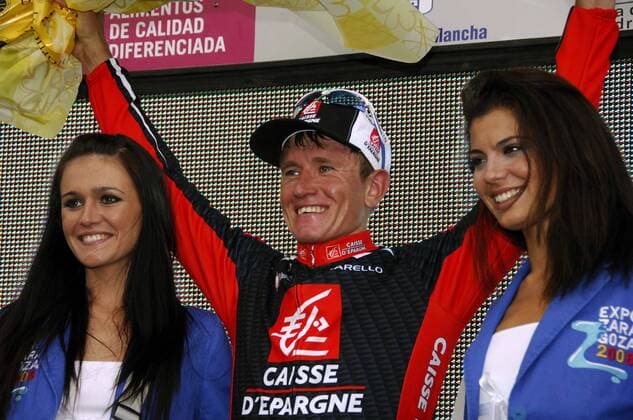 Vladimir Efimkin (Rußland Caisse d Epargne) gewinnt die 4. Etappe der Spanienrundfahrt 2007 - Radsport Herren 62. Vuelta a Espana 2007, Spanienrundfahrt, Protour, Straßenradsport, Straße, Rad Gruppe 4. Etappe: Langreo - Lagos de Covadonga Freude, Radsport Herren 62. Vuelta a Espana 2007, Spanienrundfahrt, Protour, Straßenradsport, Straße, Rad Gruppe 4. Etappe: Langreo - Lagos de Covadonga Freude,