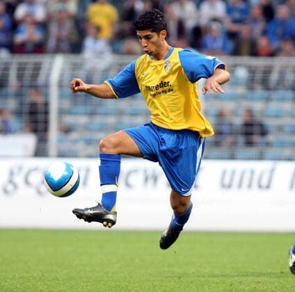 Pardis Fardjad (Jena) am Ball Fußball 2. BL Herren Saison 2007 2008, FC Carl Zeiss Jena Einzelbild Jena Dynamik, Fußball 2. BL Herren Saison 2007 2008, FC Carl Zeiss Jena Einzelbild Jena Dynamik,
