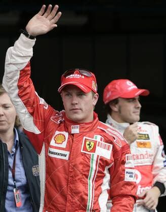 Kimi Räikkönen (Finnland Ferrari) gewinnt die Pole Position zum GP von Belgien 2007 Motorsport Grand Prix Herren Großer Preis von Belgien 2007, Formel 1 Weltmeisterschaft, F1, F, GP, WM, Qualifying Einzelbild Spa Francorchamps Freude, Motorsport Grand Prix Herren Großer Preis von Belgien 2007, Formel 1 Weltmeisterschaft, F1, F, GP, WM, Qualifying Einzelbild Spa Francorchamps Freude,