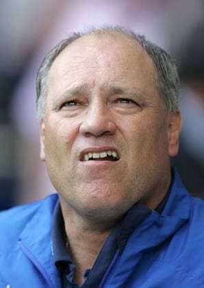 Trainer Martin Jol (Tottenham Hotspurs) skeptisch - EDITORIAL USE ONLY. No use with unauthorised audio, video, data, fixture lists, club league logos or live services. Online in-match use limited to 120 images, no video emulation. No use in betting, games or single club league player publications. Fußball Herren English Premier League 2007 2008, 1. Englische Liga, Tottenham Hotspur, Spurs Porträt London Skepsis, Fußball Herren English Premier League 2007 2008, 1. Englische Liga, Tottenham Hotspur, Spurs Porträt London Skepsis,