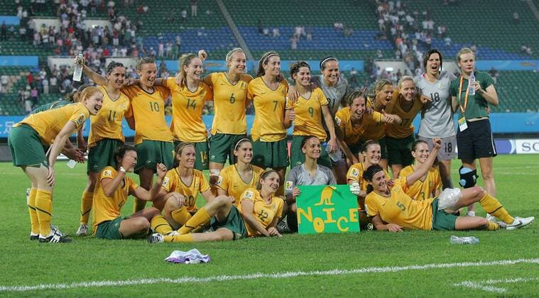 Schlußjubel Australien -  Fußball Länderspiel Damen WM 2007, Frauenfußball, Frauen, Nationalteam, Nationaltrikot, Gruppe C Totale Chengdu Freude, Fußball Länderspiel Damen WM 2007, Frauenfußball, Frauen, Nationalteam, Nationaltrikot, Gruppe C Totale Chengdu Freude,