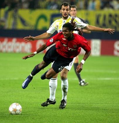 Edu Dracena (Fenerbahce, hi.) gegen Jo (ZSKA) -  Fußball EC 1 Herren Champions League 2007 2008, CSKA Moskau - Fenerbahce SK Istanbul 2:2 Gruppe Moskau Dynamik, Fußball EC 1 Herren Champions League 2007 2008, CSKA Moskau - Fenerbahce SK Istanbul 2:2 Gruppe Moskau Dynamik,
