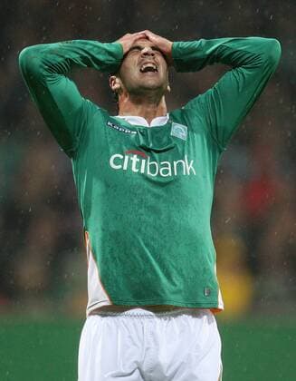 Hugo Almeida (Bremen) verzweifelt Fußball EC 1 Herren Champions League 2007 2008, SV Werder Bremen Einzelbild Bremen Verzweiflung, Enttäuschung, Fußball EC 1 Herren Champions League 2007 2008, SV Werder Bremen Einzelbild Bremen Verzweiflung, Enttäuschung,