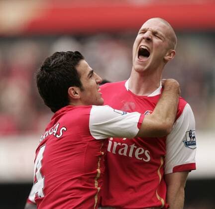 Phillipe Senderos (re.) und Cesc Fabregas (beide Arsenal) - Torjubel -  Fußball Herren English Premier League 2007 2008, 1. Englische Liga, FC Arsenal London Gruppe London Freude, Begeisterung, Fußball Herren English Premier League 2007 2008, 1. Englische Liga, FC Arsenal London Gruppe London Freude, Begeisterung,