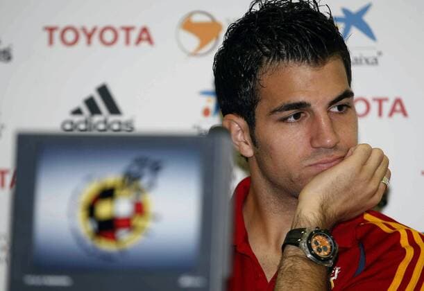 Cesc Fabregas (Spanien) nachdenklich -  - NOxONLINExUSE Fußball Herren Nationalteam 2007, Pressekonferenz, Pressetermin Einzelbild Las Rozas Nachdenklichkeit, Fußball Herren Nationalteam 2007, Pressekonferenz, Pressetermin Einzelbild Las Rozas Nachdenklichkeit,
