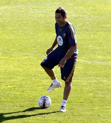 Raul Tamudo (Spanien) am Ball -  - NOxONLINExUSE Fußball Herren Nationalteam 2007, Training Einzelbild Las Rozas Fußball Herren Nationalteam 2007, Training Einzelbild Las Rozas