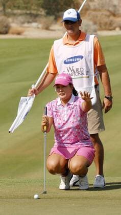 Jee Young Lee (Südkorea) und ihr Caddy -  (PAL2007101213) Golf WM Damen Samsung World Championship 2007, LPGA Tour Gruppe Palm Desert Golf WM Damen Samsung World Championship 2007, LPGA Tour Gruppe Palm Desert