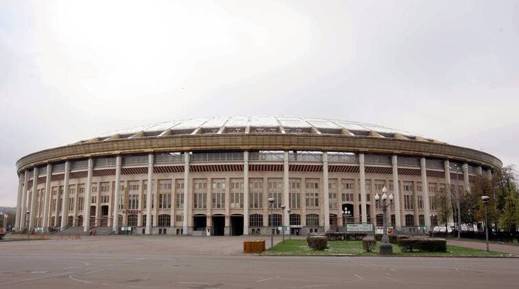 Außenansicht des Luzhniki Stadions, Heimspielstätte von Spartak Moskau - EDITORIAL USE ONLY. No use with unauthorised audio, video, data, fixture lists, club league logos or live services. Online in-match use limited to 120 images, no video emulation. No use in betting, games or single club league player publications. Fußball Herren Premier Liga 2007, 1. Russische Liga, FK Spartak Moskau Totale Luzhniki Stadion, Luschniki, Lushniki Moskau Fußball Herren Premier Liga 2007, 1. Russische Liga, FK Spartak Moskau Totale Luzhniki Stadion, Luschniki, Lushniki Moskau