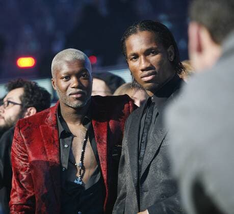 Djibril Cisse (Frankreich Olympique Marseille, li.) und Didier Drogba (Elfenbeinküste Chelsea FC London) anlässlich der MTV European Music Awards 2007 -  (mun20071101964) Fußball Herren MTV European Music Awards 2007, EMA, Ligue 1, 1. Französische Liga, Gruppe München Fußball Herren MTV European Music Awards 2007, EMA, Ligue 1, 1. Französische Liga, Gruppe München