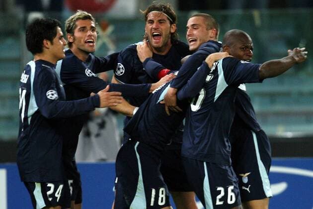 Torjubel Lazio Rom, v.re.: Gaby Mudingayi, Guglielmo Stendardo, Lorenzo de Silvestri und Valon Behrami -  Fußball EC 1 Herren Champions League 2007 2008 Gruppe Rom Erschöpfung, Begeisterung, Fußball EC 1 Herren Champions League 2007 2008 Gruppe Rom Erschöpfung, Begeisterung,