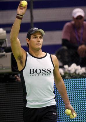 Die Balljungen beim Masters Cup 2007 in Madrid werden von Boss gestellt -  - NOxONLINExUSE Tennis WM Damen Sony Ericsson Championships 2007, WTA Tour Einzelbild Madrid Tennis WM Damen Sony Ericsson Championships 2007, WTA Tour Einzelbild Madrid