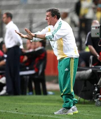 Nationaltrainer Carlos Alberto Parreira (Südafrika) gibt Anweisungen Fußball Länderspiel Herren Freundschaftsspiel 2007, Test, Testspiel, Nationalteam Einzelbild Durban Fußball Länderspiel Herren Freundschaftsspiel 2007, Test, Testspiel, Nationalteam Einzelbild Durban