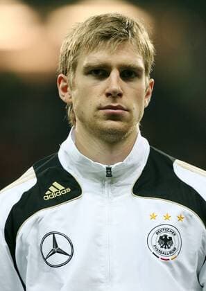 Per Mertesacker (Deutschland) - Nationalhymne Fußball Länderspiel Herren EM Qualifikation 2007, Nationalteam, Porträt Frankfurt M. Fußball Länderspiel Herren EM Qualifikation 2007, Nationalteam, Porträt Frankfurt M.