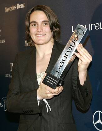 Torfrau Nadine Angerer (Deutschland) mit dem Laureus Preis für die Medienperson des Jahres 2007 Fußball 1. BL Damen Laureus Medienpreis Deutschland 2007, Ehrung, Preisverleihung, Verleihung Einzelbild München Freude, Fußball 1. BL Damen Laureus Medienpreis Deutschland 2007, Ehrung, Preisverleihung, Verleihung Einzelbild München Freude,
