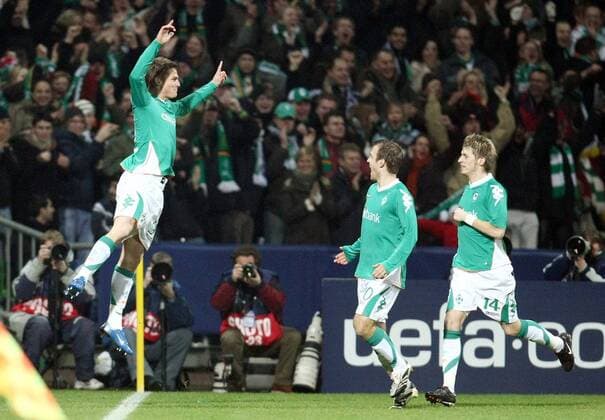 Torjubel Bremen, v.li.: Markus Rosenberg, Daniel Jensen und Aaron Hunt Fußball EC 1 Herren Champions League 2007 2008, SV Werder Bremen Gruppe Bremen Freude, Begeisterung, Fußball EC 1 Herren Champions League 2007 2008, SV Werder Bremen Gruppe Bremen Freude, Begeisterung,