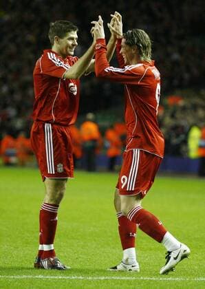 Steven Gerrard (li.) und Fernando Torres (beide Liverpool) - Torjubel - EDITORIAL USE ONLY. No use with unauthorised audio, video, data, fixture lists, club league logos or live services. Online in-match use limited to 120 images, no video emulation. No use in betting, games or single club league player publications. Fußball EC 1 Herren Champions League 2007 2008, FC Liverpool Gruppe Liverpool Freude, Fußball EC 1 Herren Champions League 2007 2008, FC Liverpool Gruppe Liverpool Freude,