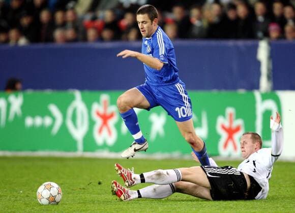 Joe Cole (Chelsea, li.) gegen Fredrik Stoor (Rosenborg Trondheim) -  Fußball EC 1 Herren Champions League 2007 2008, Rosenborg Trondheim BK - Chelsea FC London 0:4 Gruppe Trondheim Dynamik, Fußball EC 1 Herren Champions League 2007 2008, Rosenborg Trondheim BK - Chelsea FC London 0:4 Gruppe Trondheim Dynamik,