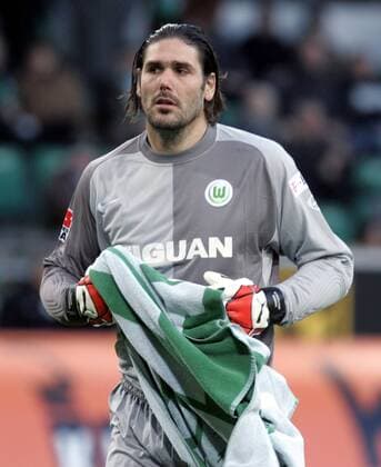Torwart Simon Jentzsch (Wolfsburg) nachdenklich Fußball 1. BL Herren Saison 2007 2008, VfL Wolfsburg Einzelbild Wolfsburg Enttäuschung Fußball 1. BL Herren Saison 2007 2008, VfL Wolfsburg Einzelbild Wolfsburg Enttäuschung