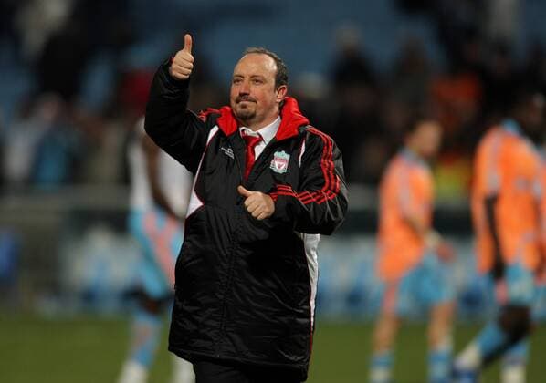 Trainer Rafael Benitez (Liverpool) - thumbs up - EDITORIAL USE ONLY. No use with unauthorised audio, video, data, fixture lists, club league logos or live services. Online in-match use limited to 120 images, no video emulation. No use in betting, games or single club league player publications. Fußball EC 1 Herren Champions League 2007 2008, FC Liverpool Einzelbild Marseille Fußball EC 1 Herren Champions League 2007 2008, FC Liverpool Einzelbild Marseille