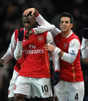 William Gallas (li.) - Torjubel mit Cesc Fabregas (Arsenal) -  Fußball Herren English Premier League 2007 2008, 1. Englische Liga, Arsenal FC London Gruppe London Freude, Fußball Herren English Premier League 2007 2008, 1. Englische Liga, Arsenal FC London Gruppe London Freude,