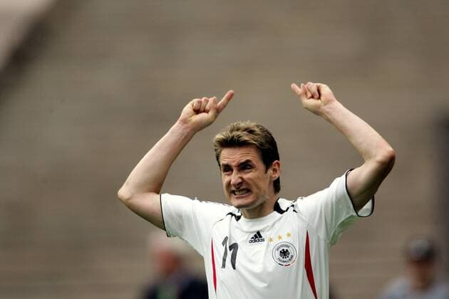 Miroslav Klose (Deutschland) - Torjubel -  Fußball Länderspiel Herren WM 2006, Nationalmannschaft, Nationaltrikot, Viertelfinale Einzelbild Berlin Begeisterung, Freude, Fußball Länderspiel Herren WM 2006, Nationalmannschaft, Nationaltrikot, Viertelfinale Einzelbild Berlin Begeisterung, Freude,