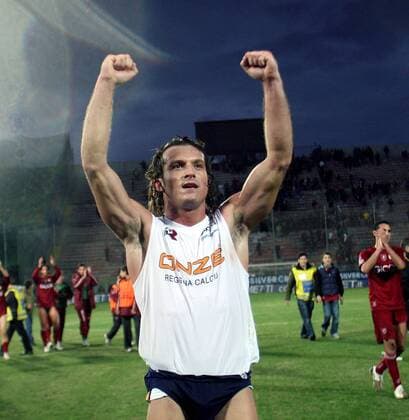Maurizio Lanzaro (Reggina) - freizügiger Schlussjubel -  Fußball Herren Serie A 2007 2008, 1. Italienische Liga, Reggina Calcio Einzelbild Reggina Freude, Sinnlichkeit Fußball Herren Serie A 2007 2008, 1. Italienische Liga, Reggina Calcio Einzelbild Reggina Freude, Sinnlichkeit
