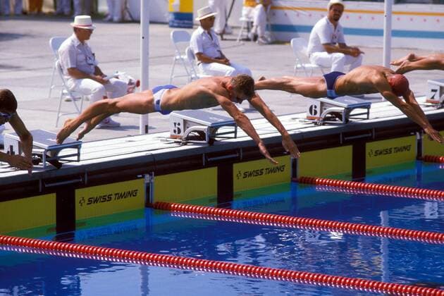 Michael Groß (BR Deutschland, vorn) - Startsprung Schwimmen OS Sommer Herren Olympische Spiele 1984, Sommerspiele, Freistil, Freistilschwimmen, Kraul, Kraulschwimmen Gruppe Los Angeles, LA, L A Dynamik, Schwimmen OS Sommer Herren Olympische Spiele 1984, Sommerspiele, Freistil, Freistilschwimmen, Kraul, Kraulschwimmen Gruppe Los Angeles, LA, L A Dynamik,