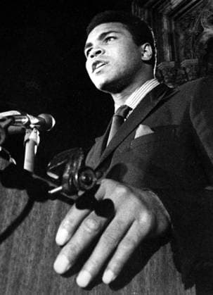 Muhammad Ali (USA) - Pressekonferenz -  (ARK1970092581) Boxen Herren Boxsport 1970, Profiboxen, Schwergewicht, Pressekonferenz, Pressetermin Aufmacher Einzelbild Chicago Boxen Herren Boxsport 1970, Profiboxen, Schwergewicht, Pressekonferenz, Pressetermin Aufmacher Einzelbild Chicago