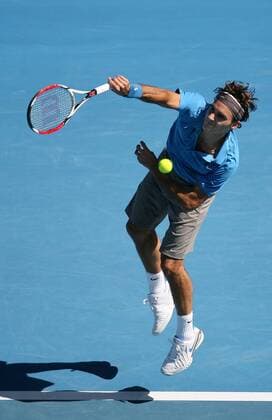 Roger Federer (Schweiz) - Aufschlag Tennis Herren Australian Open 2008, Grand Slam, ATP Tour Einzelbild Melbourne Dynamik, Tennis Herren Australian Open 2008, Grand Slam, ATP Tour Einzelbild Melbourne Dynamik,